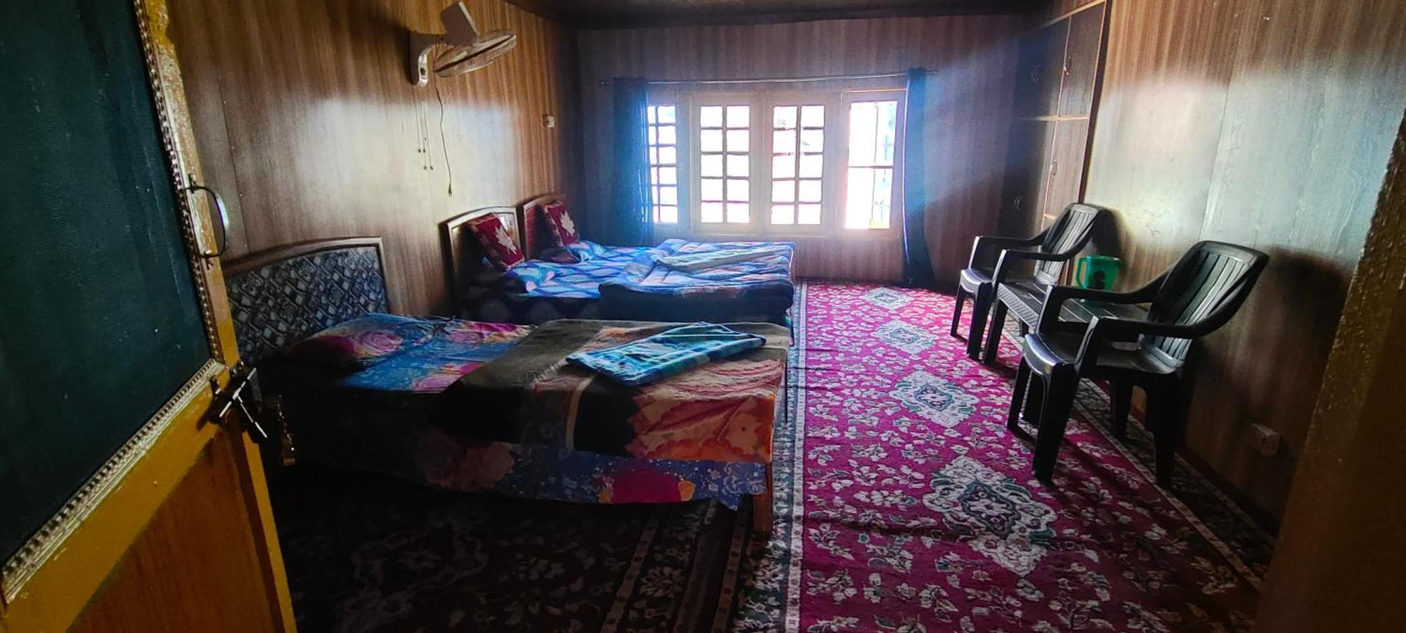 Friends Enclave Gurez Hotel Kanzalwan Exterior photo